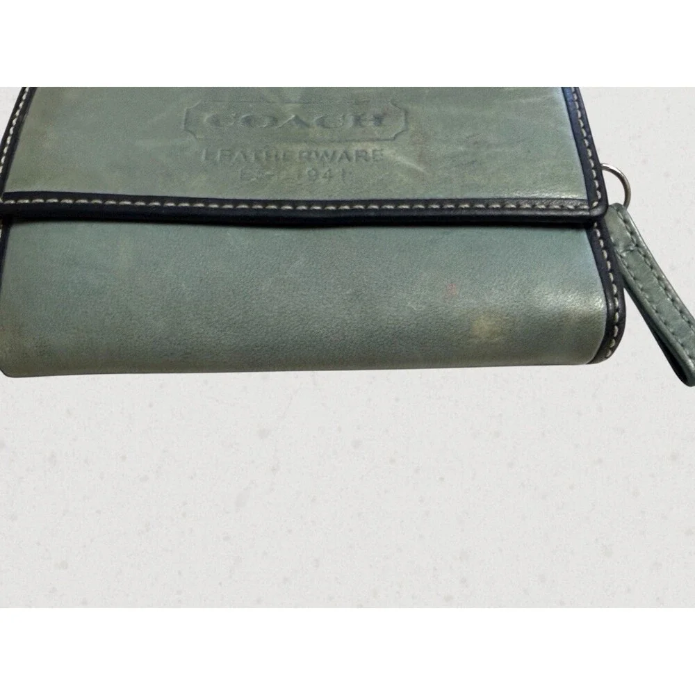 Vintage COACH 1941 Leatherware Trifold Wallet Blue Gray Key Ring Carabiner Flap